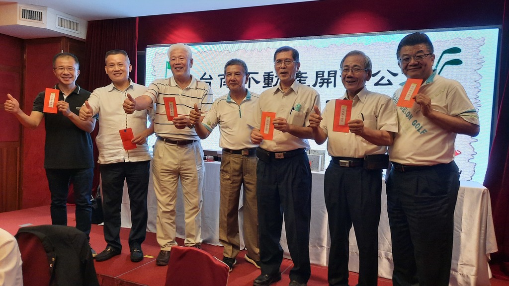 高爾夫球隊-高球-第16會長盃頒獎暨第16-17 屆會長交接典禮011