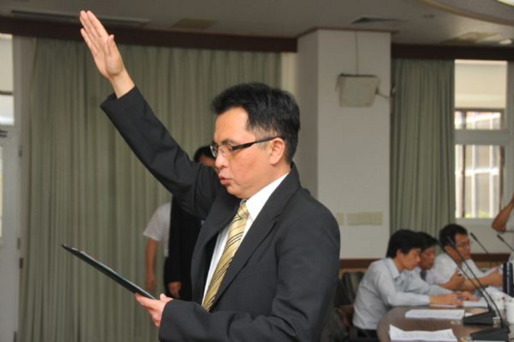 賴市長主持市府新任秘書處長蕭博仁宣誓典禮