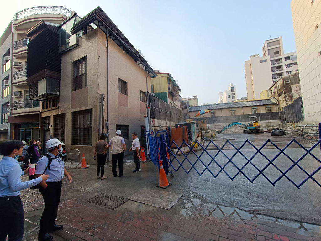 北區北華街建築工地開挖損鄰 工務局勒令停工